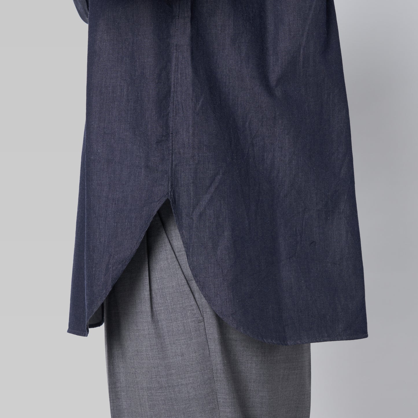 CSH-1 – 4oz Light Denim – Navy / 1インプリーツ　ロングシャツ