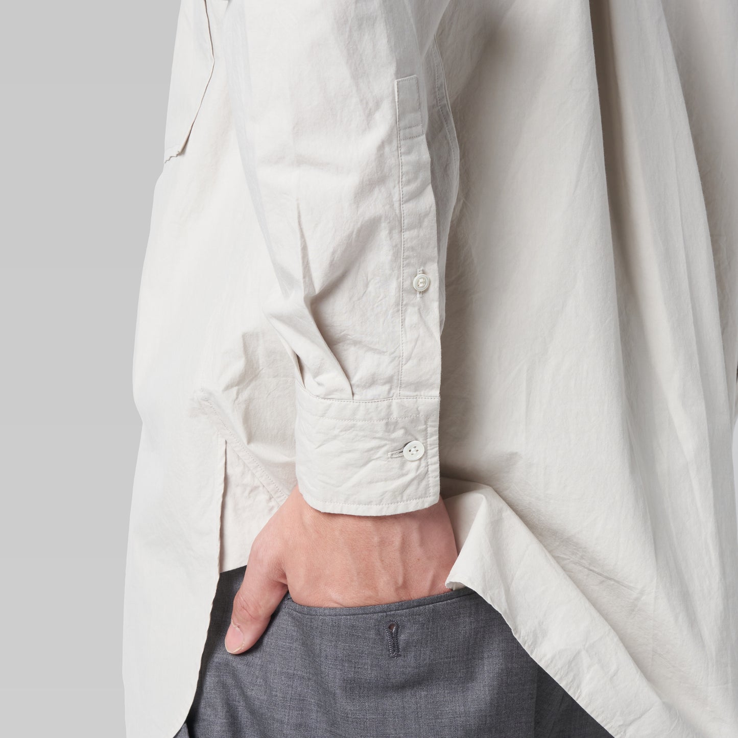 CSH-4 – Oumi 60/1 Typewriter – Greige / ダブルポケット シャツ